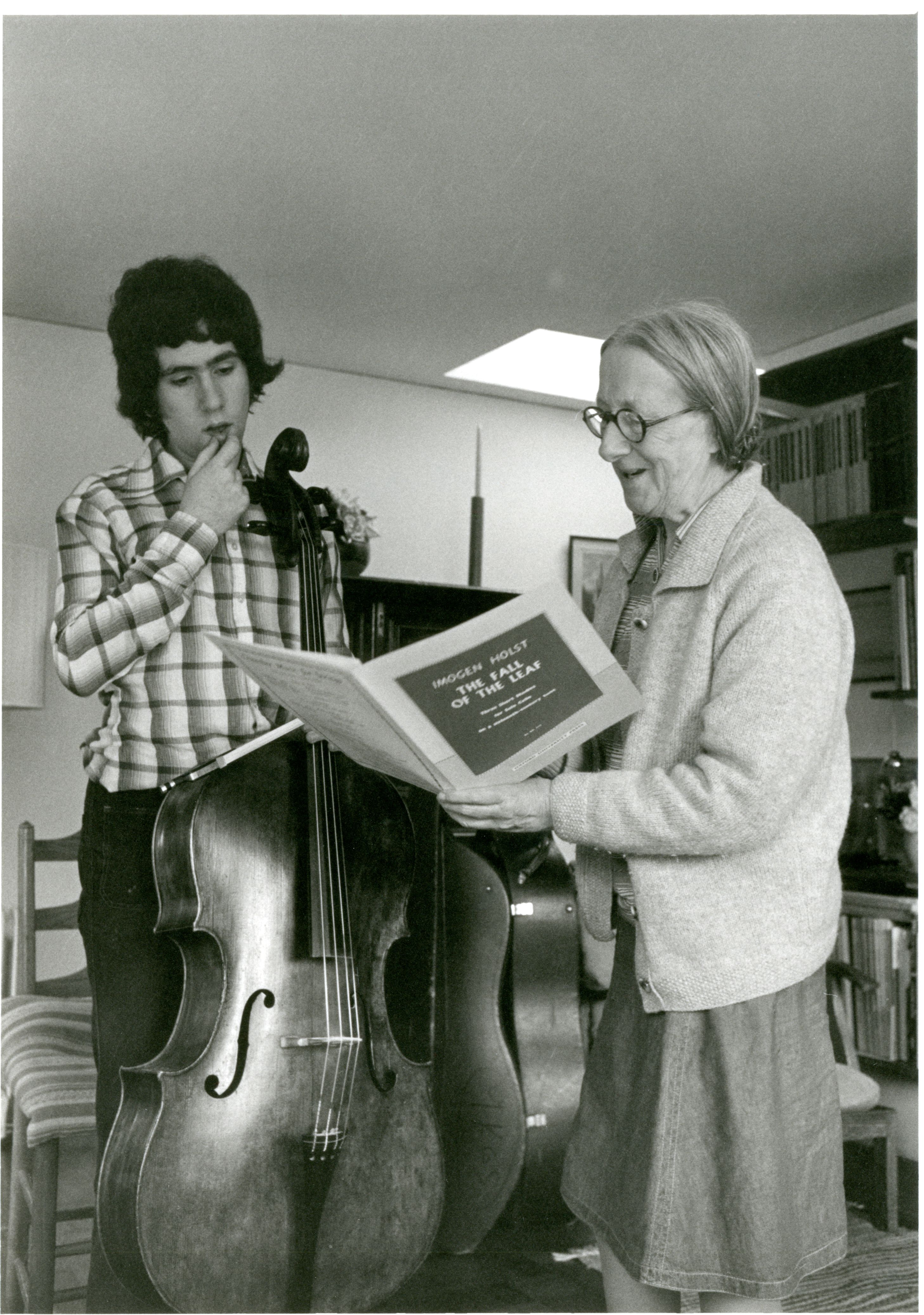 Imogen Holst and cellist  Steven Isserlis