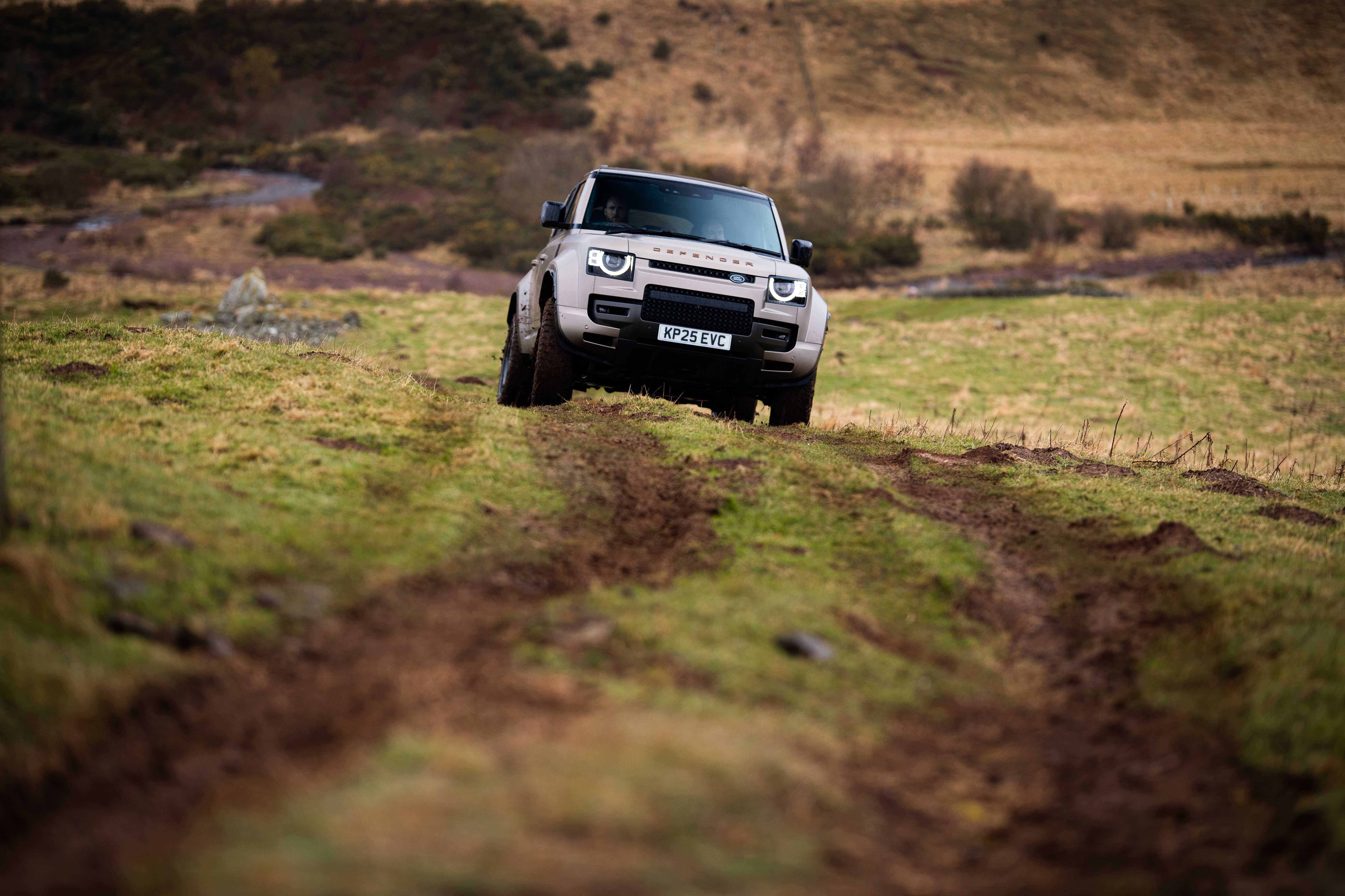 Land Rover Defender Octa