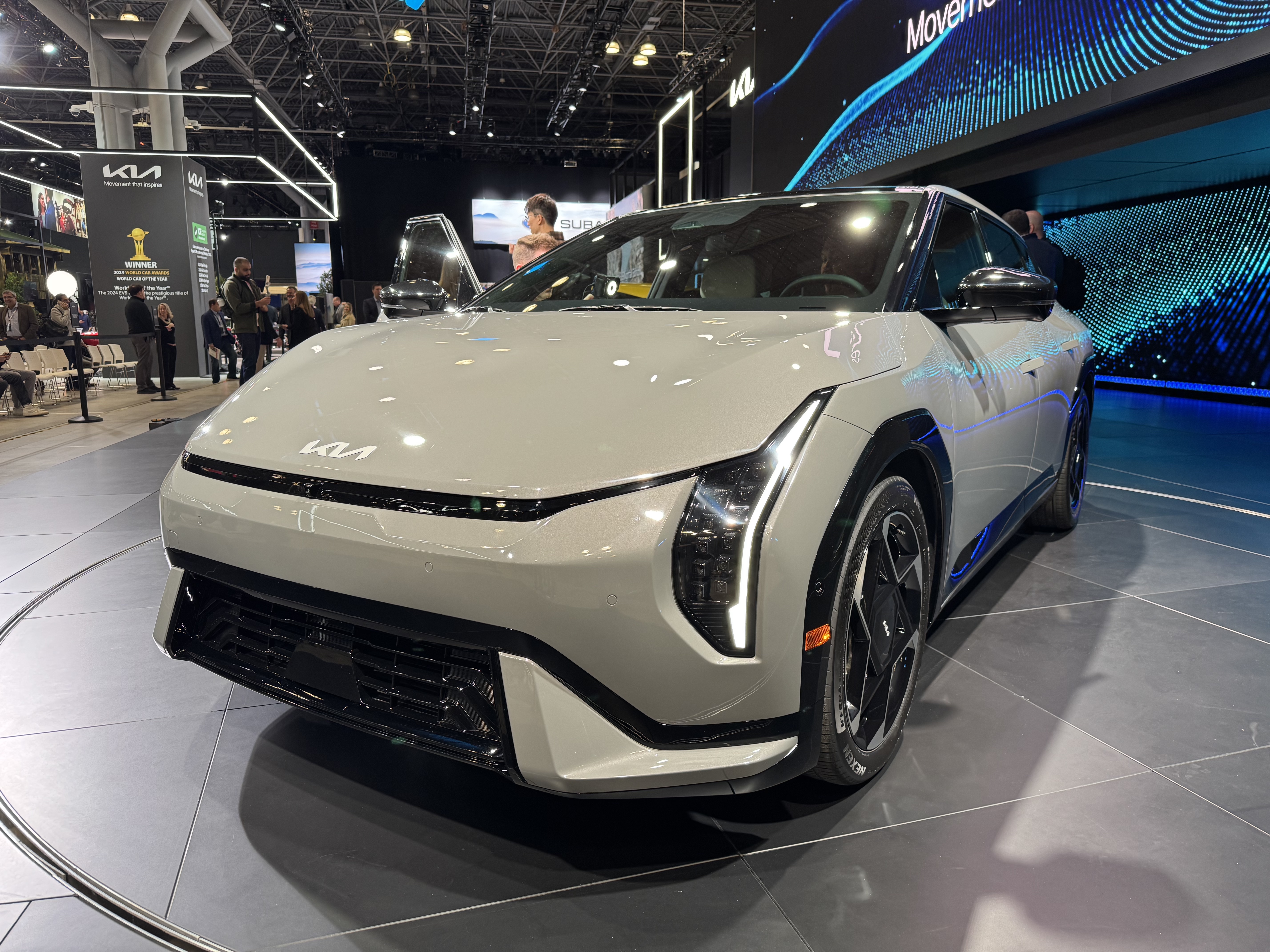 Kia EV4