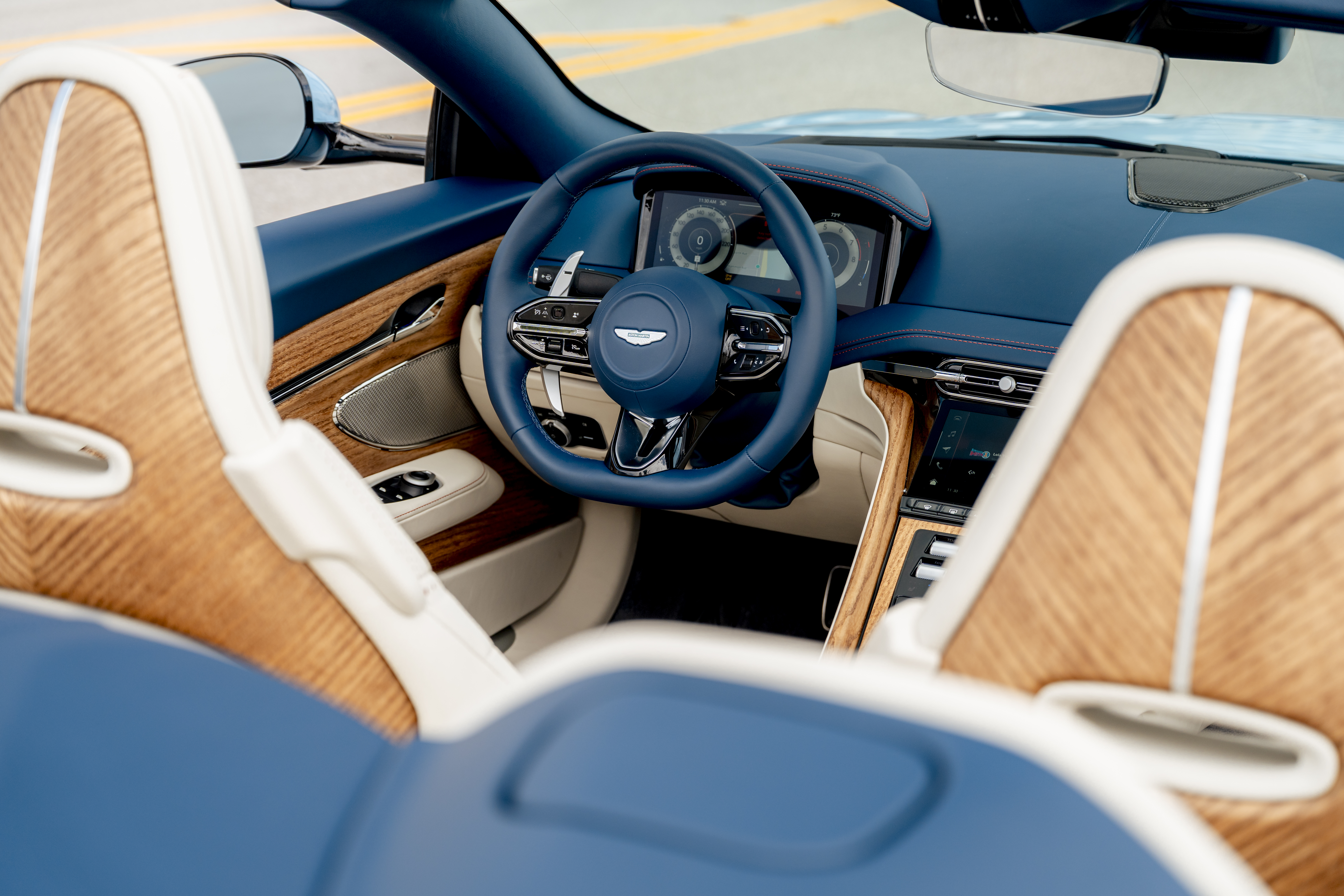 Aston Martin Palm Beach DB12 Volante