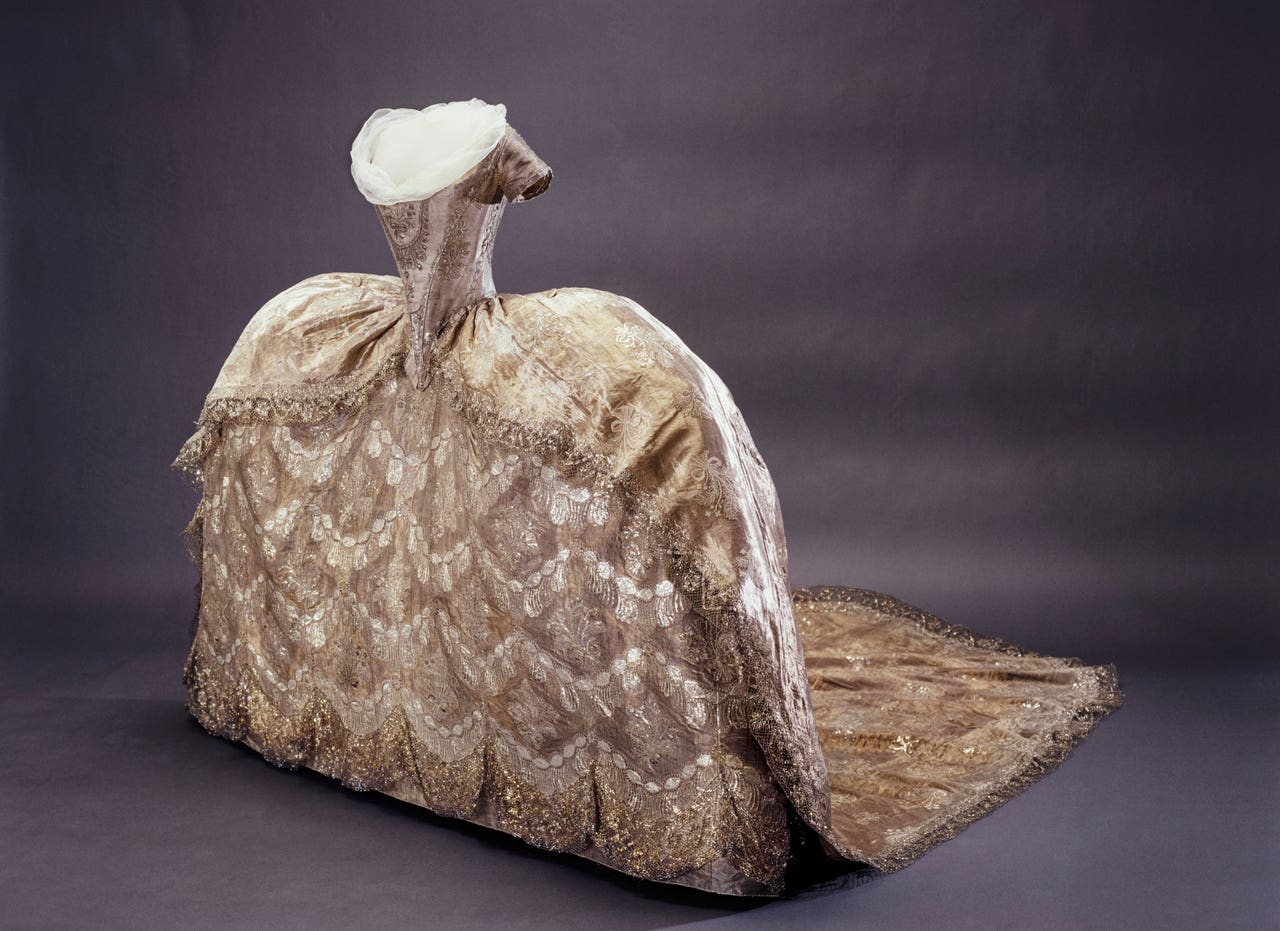 uk-s-first-dedicated-marie-antoinette-exhibition-to-open-at-london-museum
