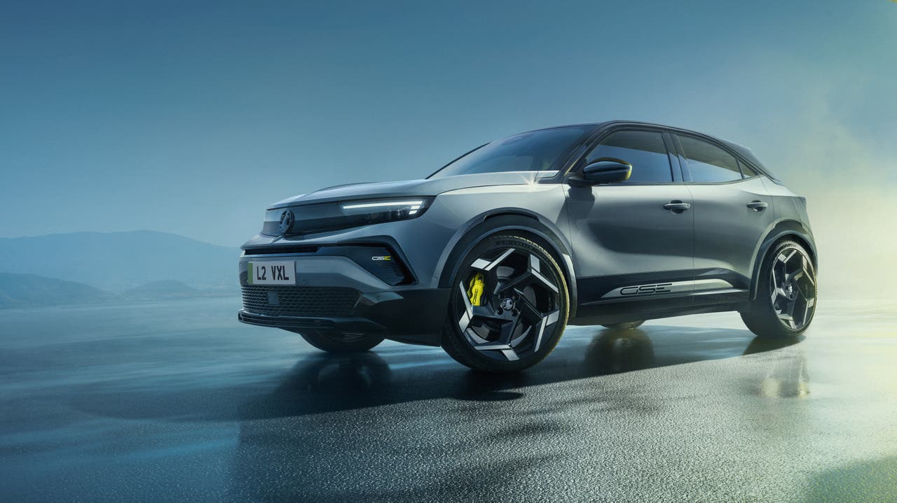Vauxhall’s new concept previews brand’s future ‘GSE’ models | Express ...