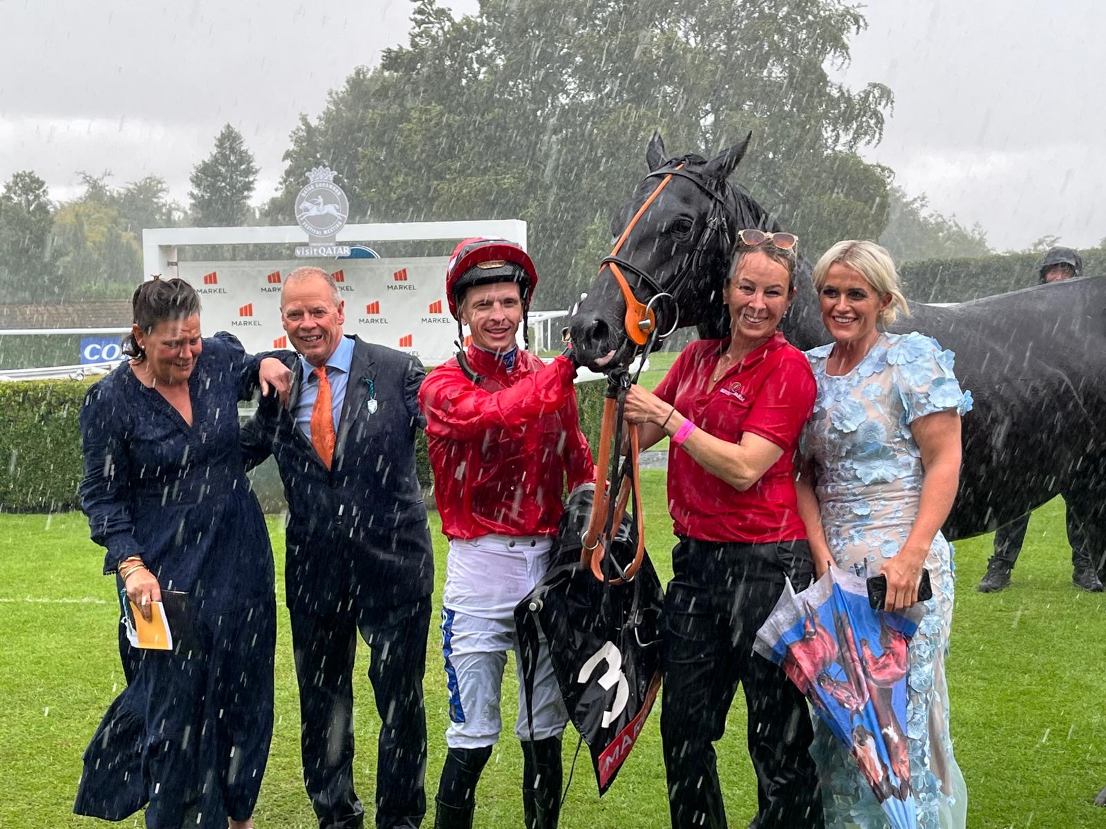 Connections all smiles - despite the weather!