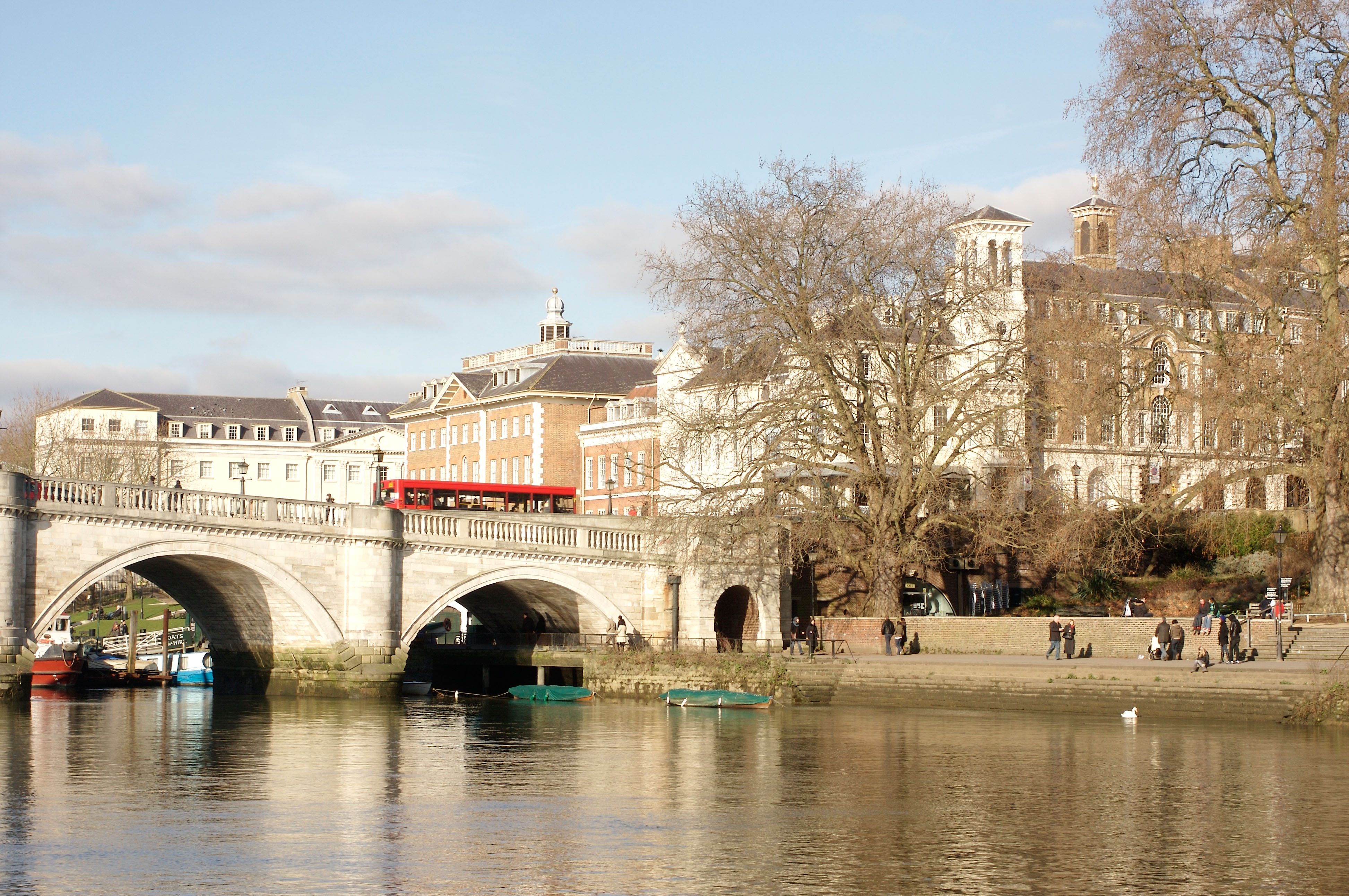 View of the river, a bridge and properties in Richmond upon Thames