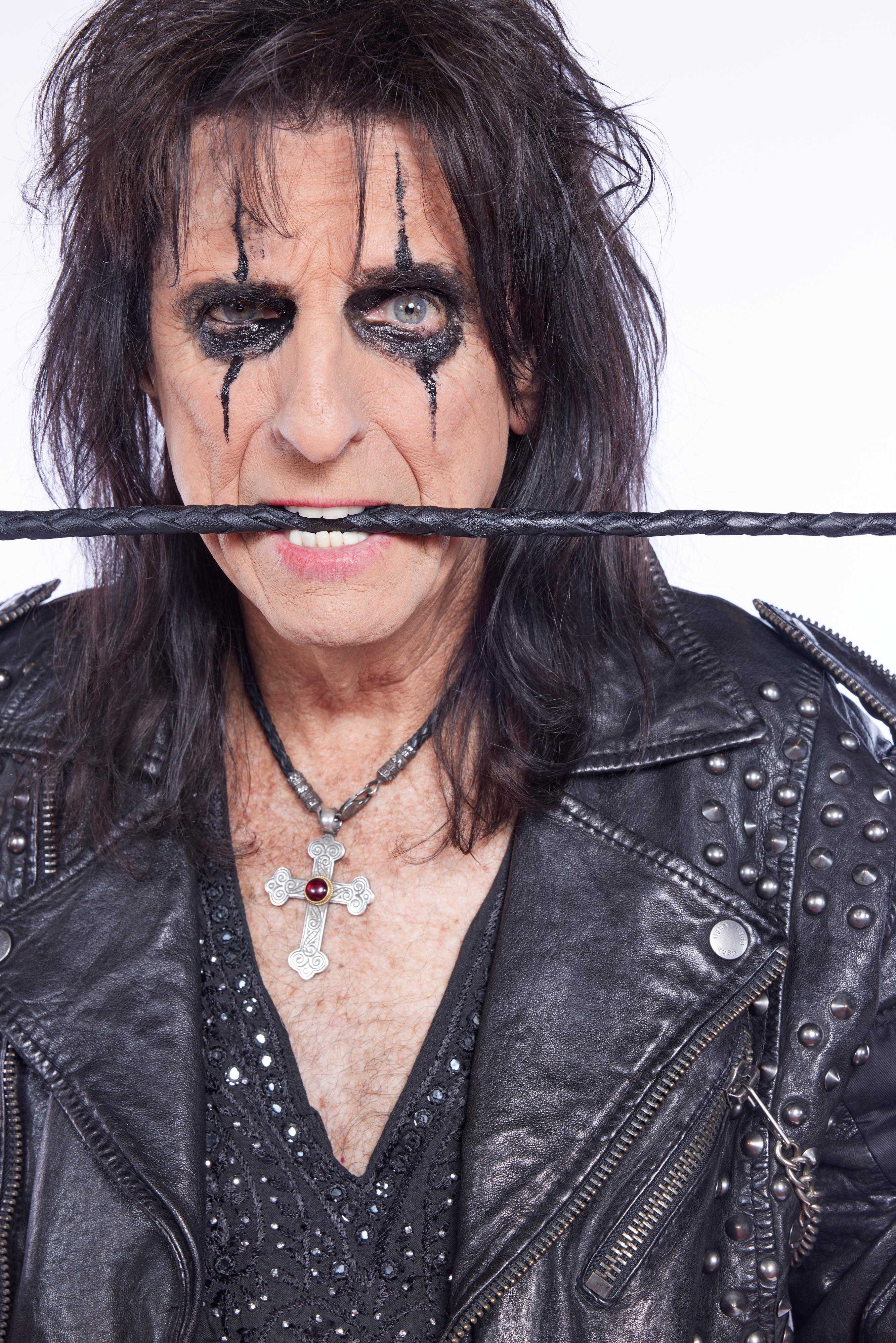 Alice Cooper close-up
