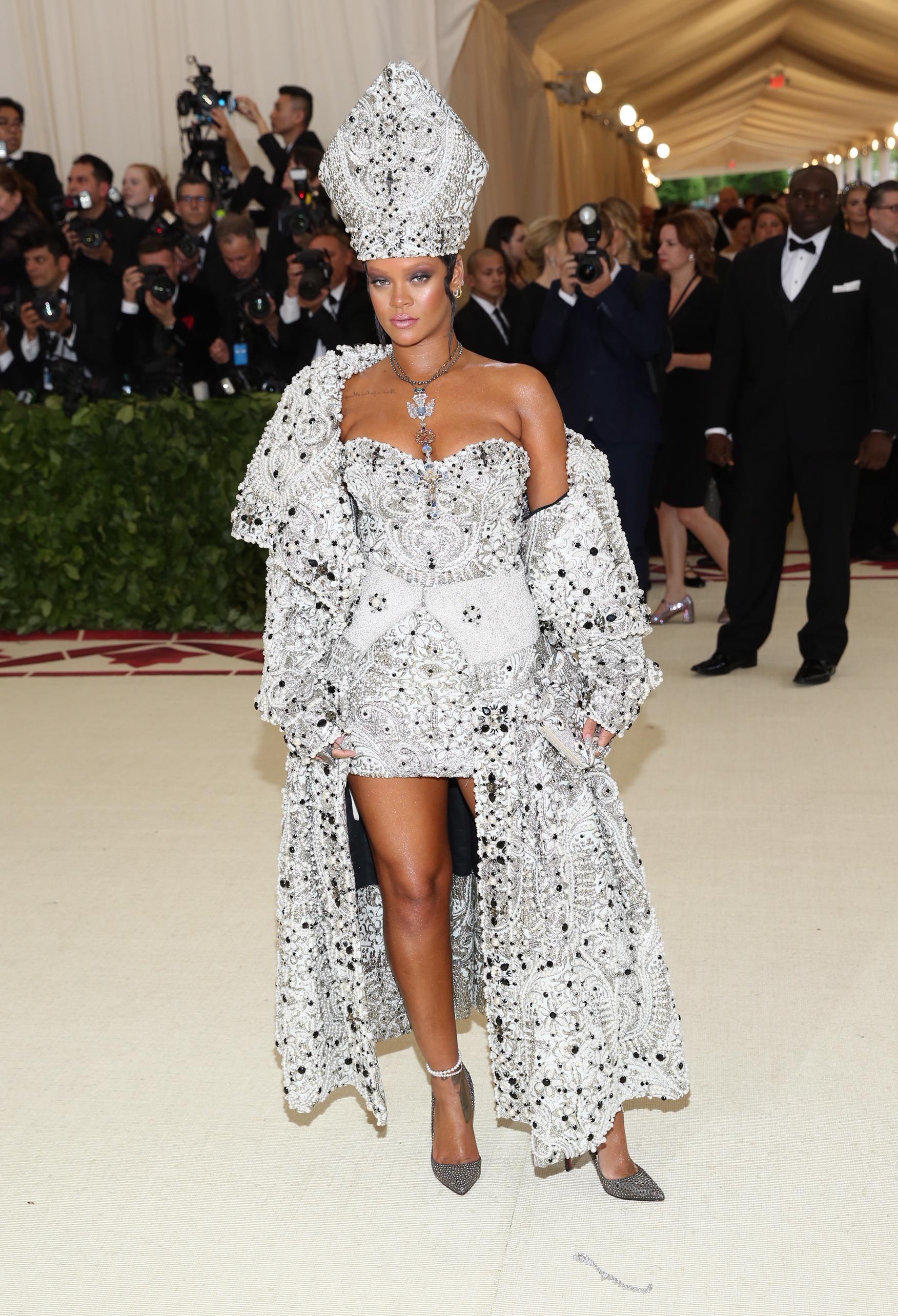 Rihanna at the 2018 Met Gala carpet