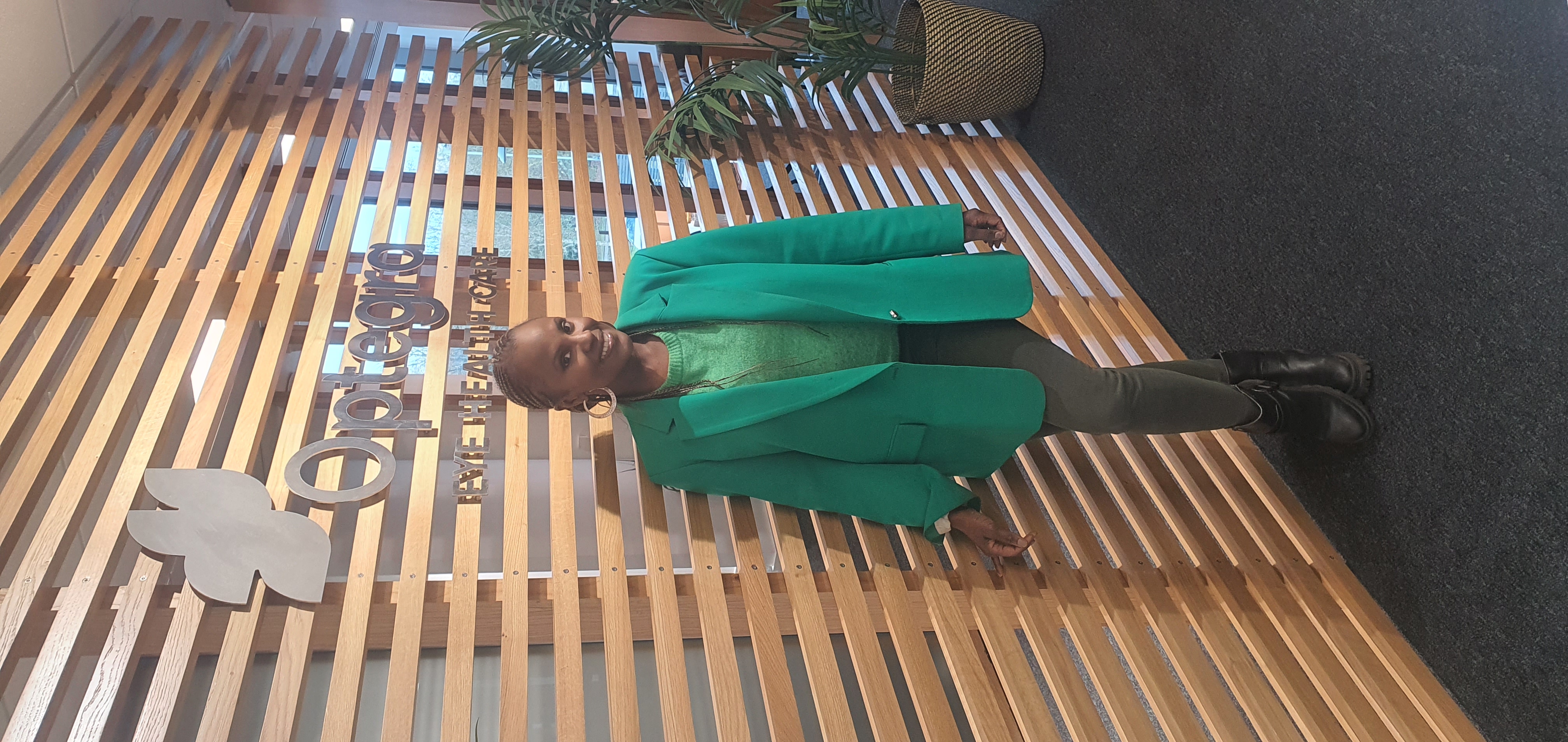 Kelle Bryan at Optegra 