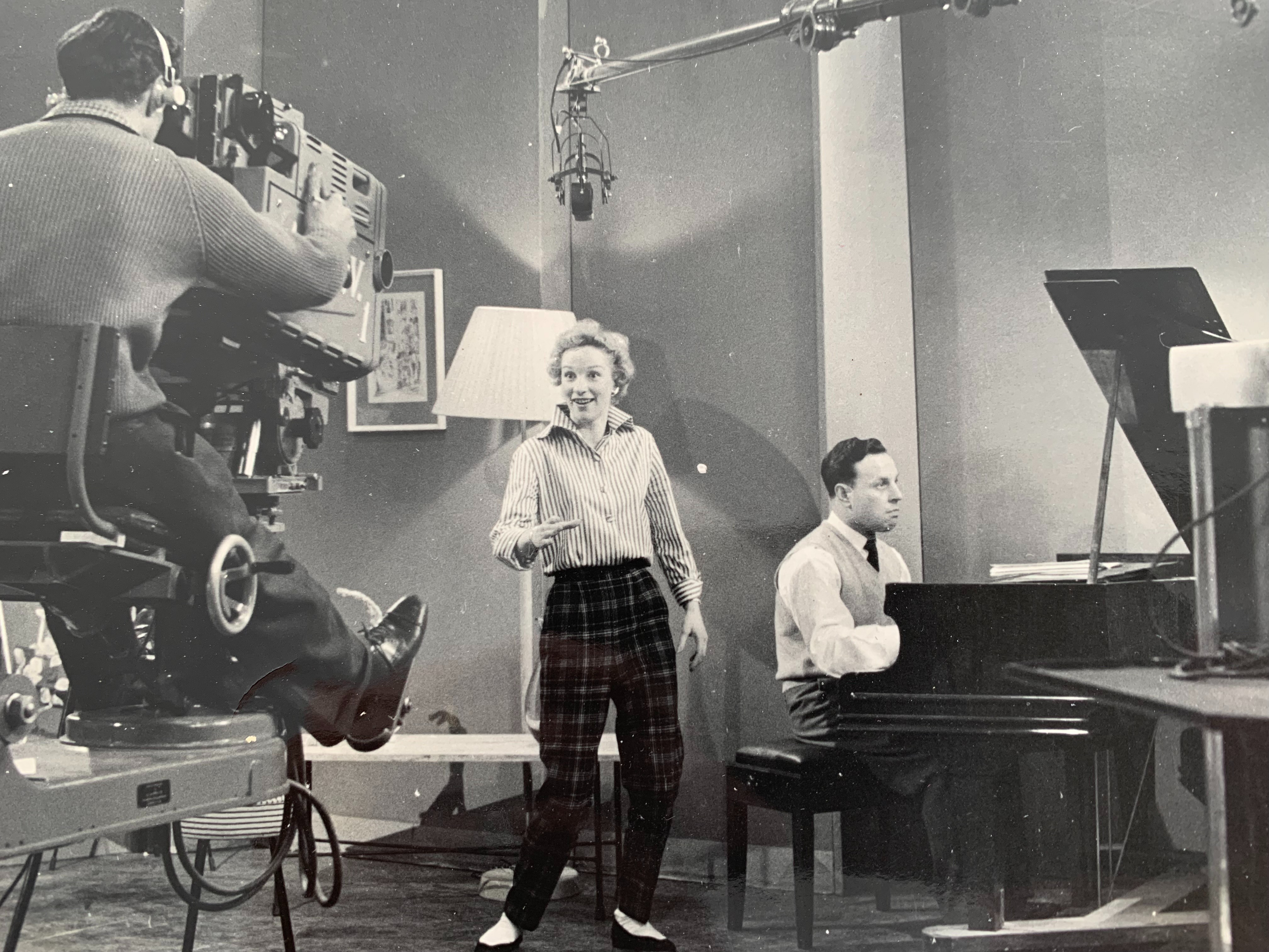 West End and TV star Sheila Mathews dies aged 99 | The Bolton News