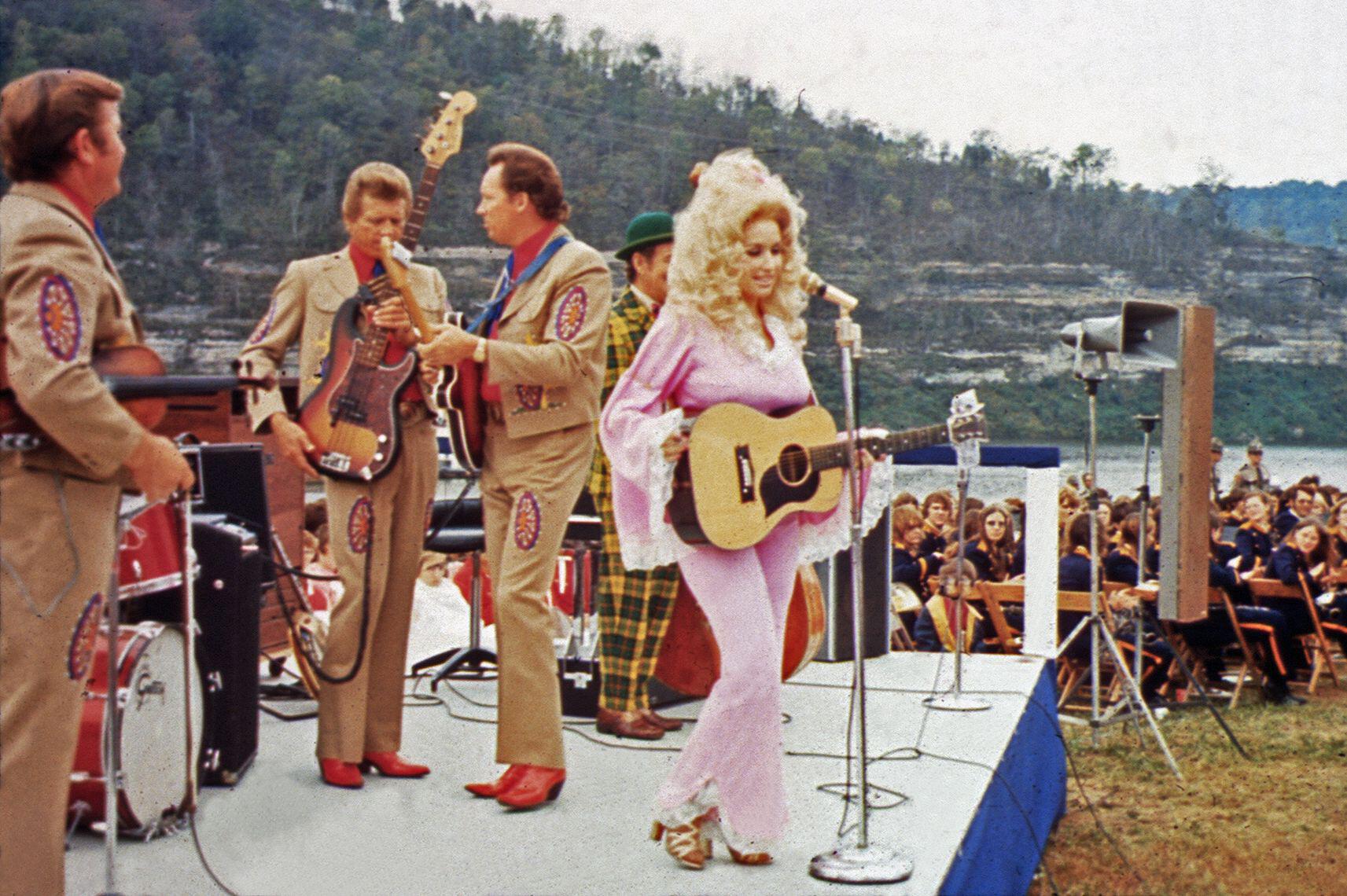 Country music star Dolly Parton performs at the Cordell Hull Dam Dedication Oct. 13, 1973