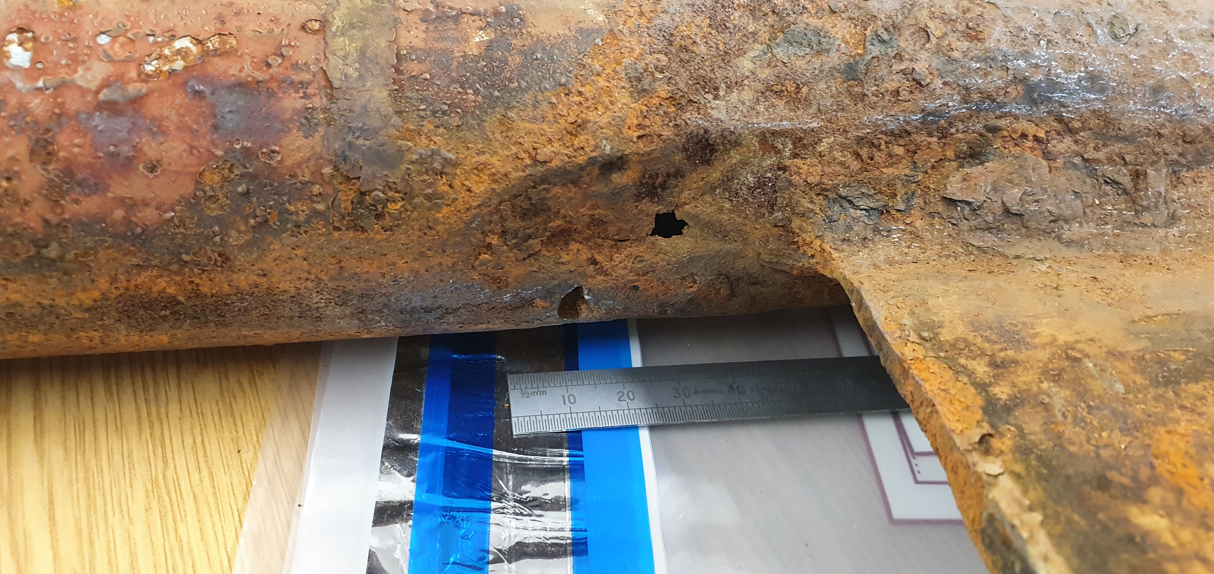 Leak in pipe 