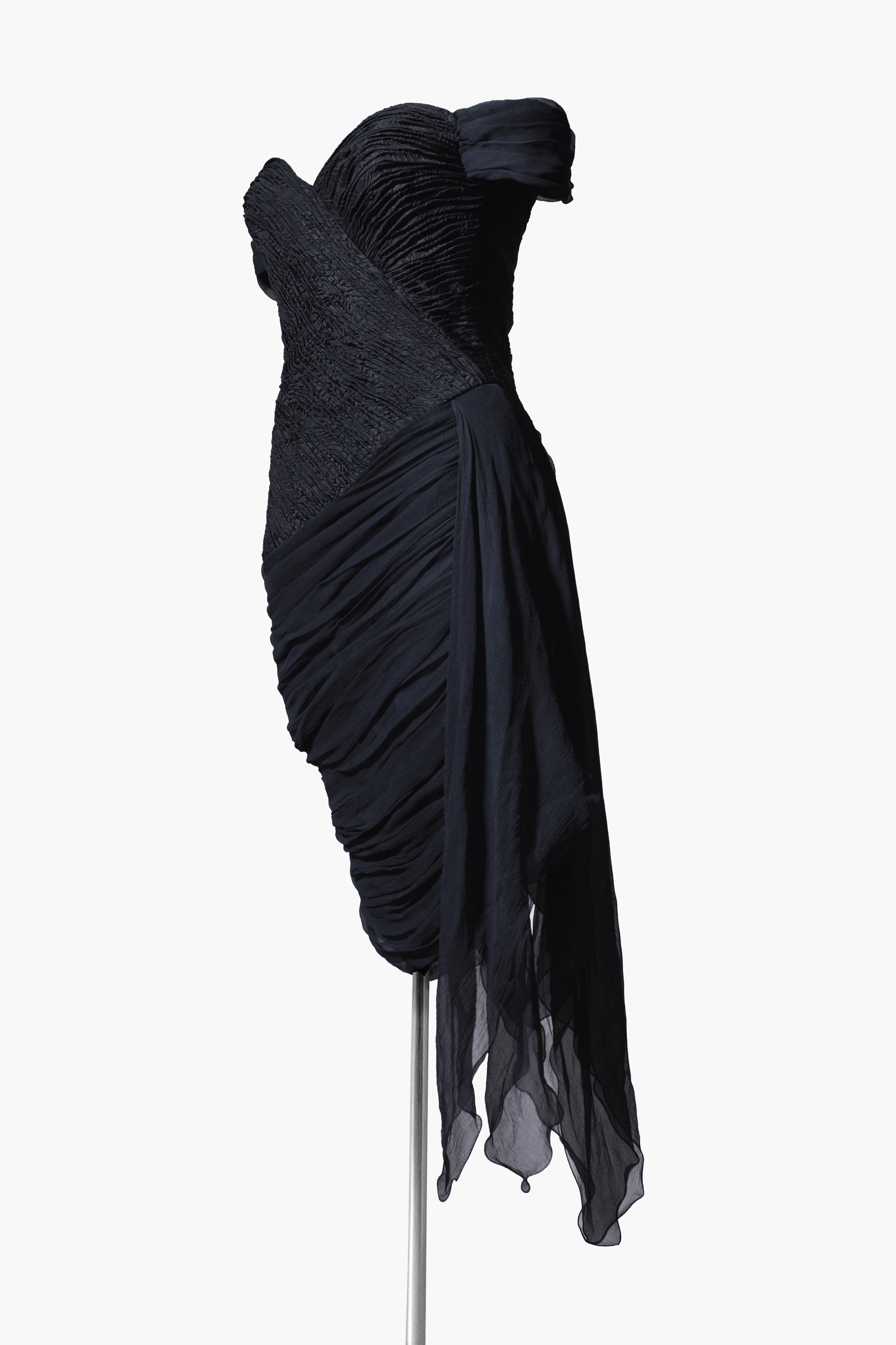 lady d revenge dress Princess Diana's 'revenge dress' expected to sell for £220,000 at auction Princess Diana in her