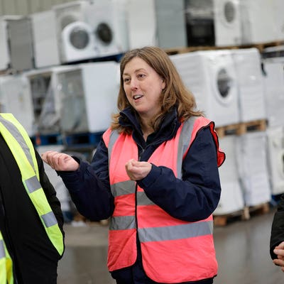 Irish consumers fuelling ‘fast tech’ trend leading to rise in discarded e-waste