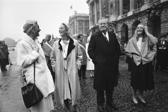 Jean Marie Le Pen with his three daughters Marie Caroline, Yann and Marine Le Pen in 1985