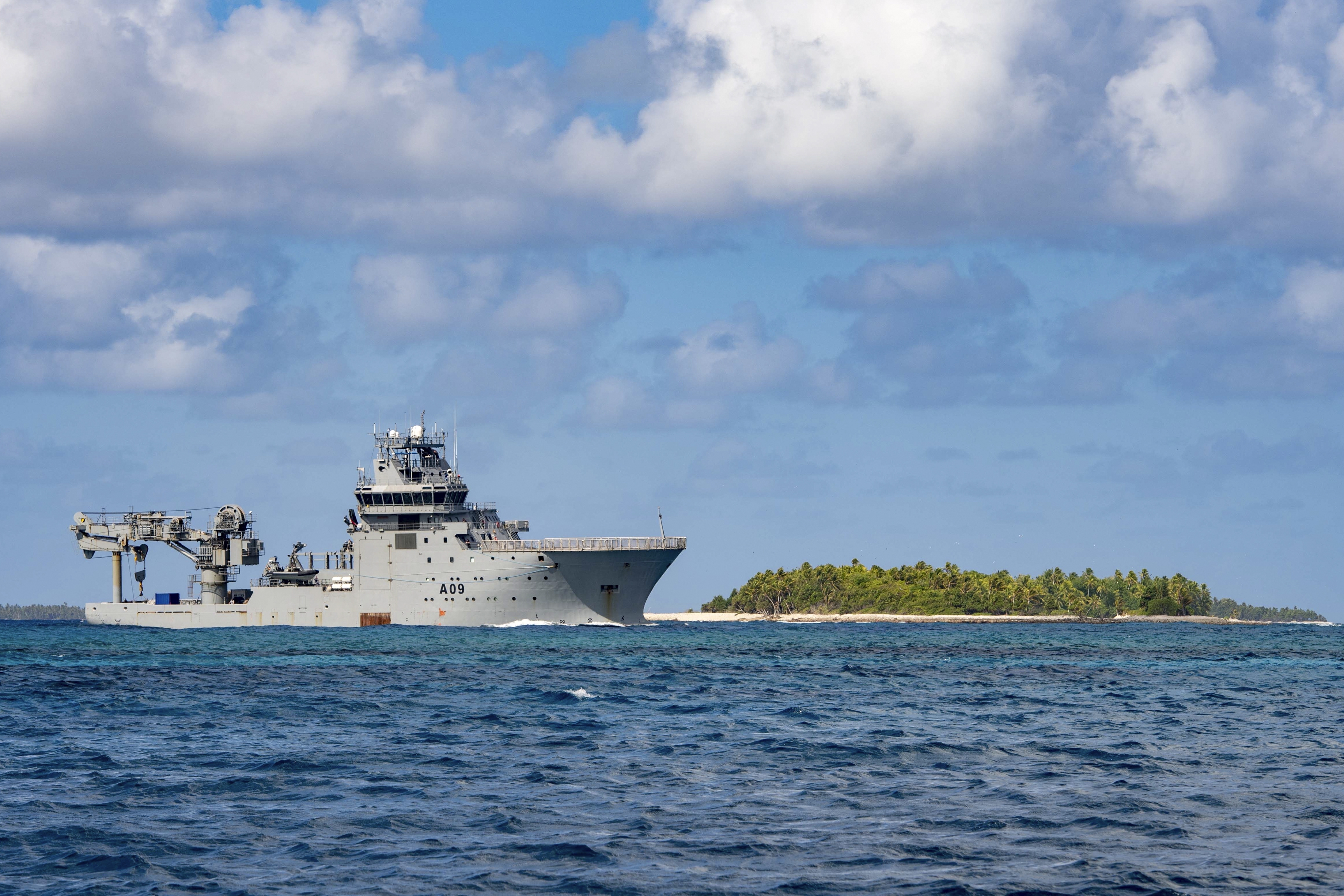 Samoa Warns Oil Spill ‘highly Probable’ After New Zealand Navy Ship ...