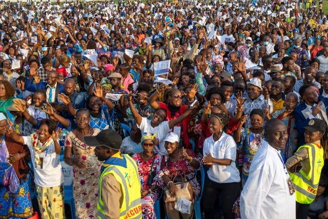 Worshippers in Kinshasa
