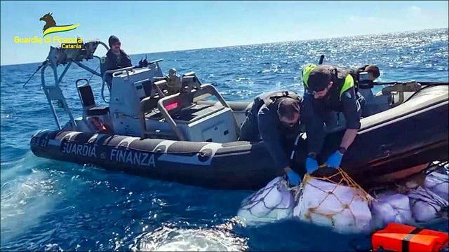 Italy Floating Cocaine