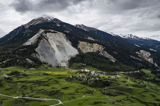 Switzerland Rockslide Alert