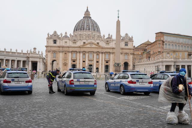 Italian police enforce security in St Peter’s Square at the Vatican 