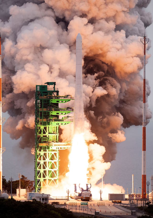 South Korea launched a commercial-grade satellite for the first time