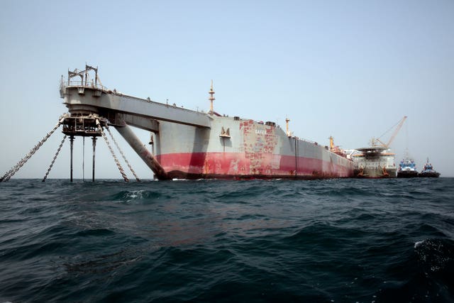 The Yemeni oil tanker up close