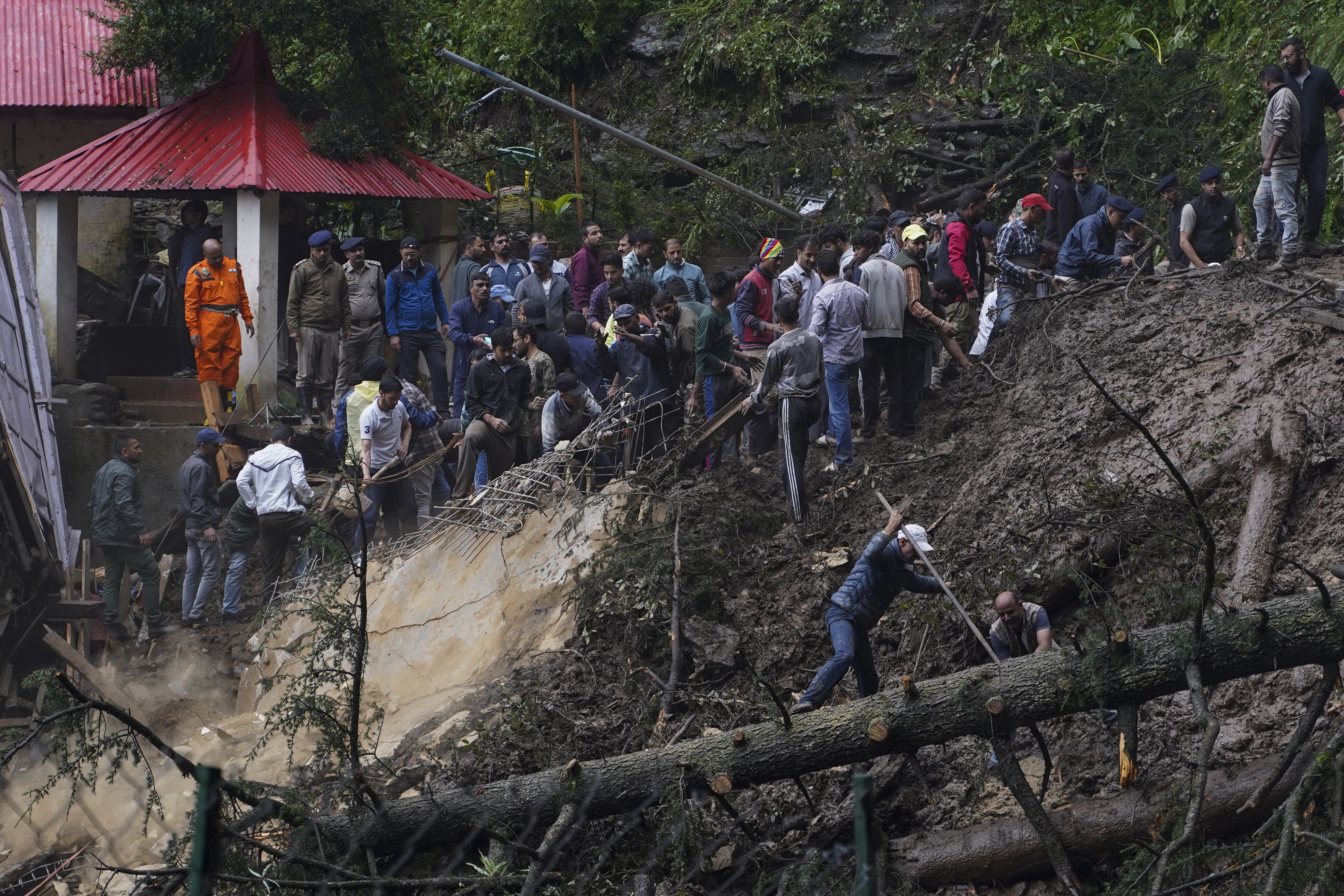 33 Dead As Heavy Rain Triggers Floods And Landslides In India’s ...