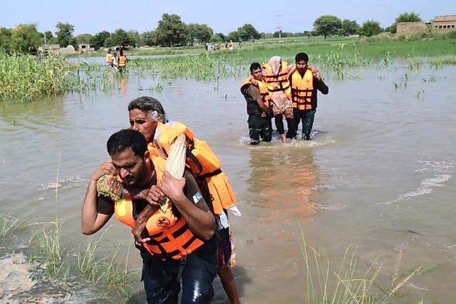 Pakistan Floods Evacuations