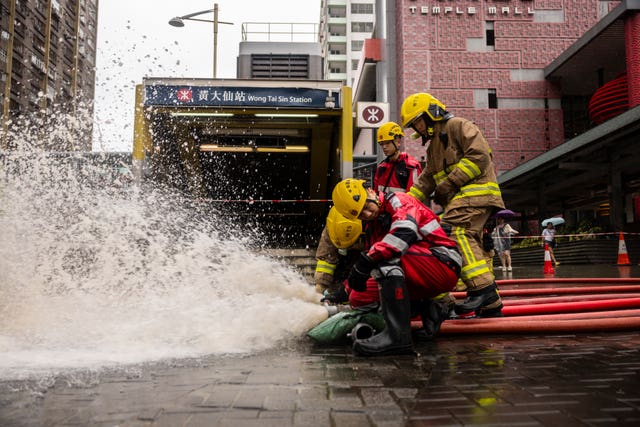Two dead amid extreme rain and flash flooding in Hong Kong | The ...