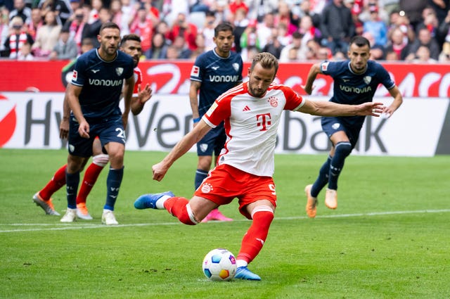 Harry Kane scores a hat-trick as Bayern Munich beats Bochum 1 harry kane
