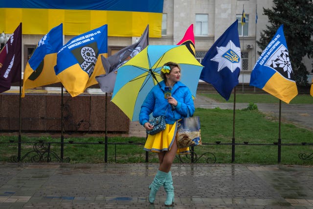 Woman in Ukrainian flag colours