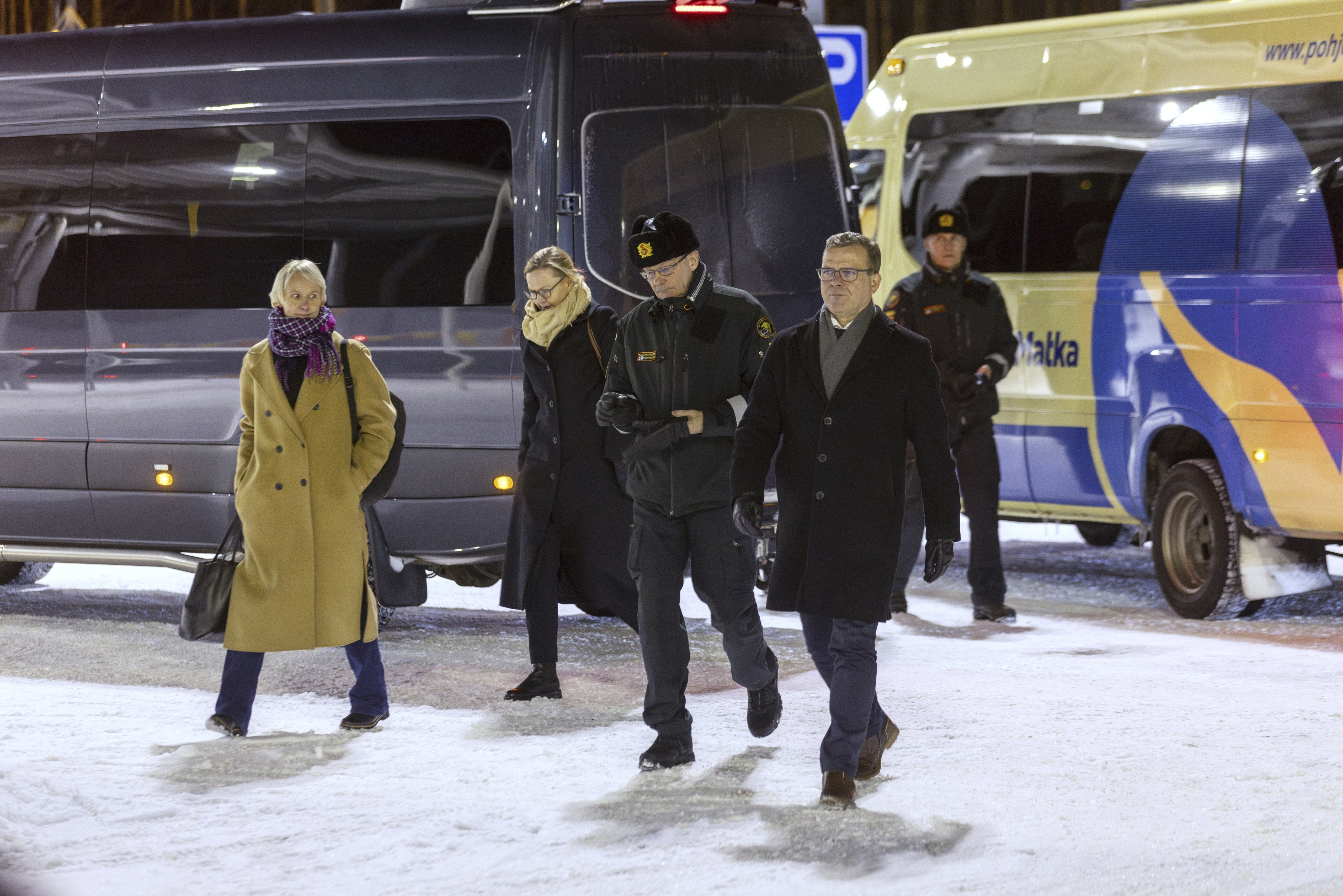 Finland Hints At Further Border Action As Russia Protests Closings Of ...