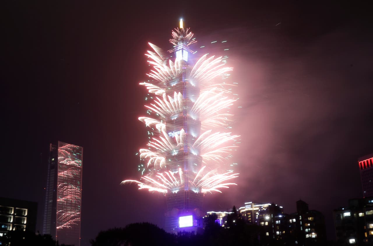 New Year’s Eve celebrations roll across the world The Gazette