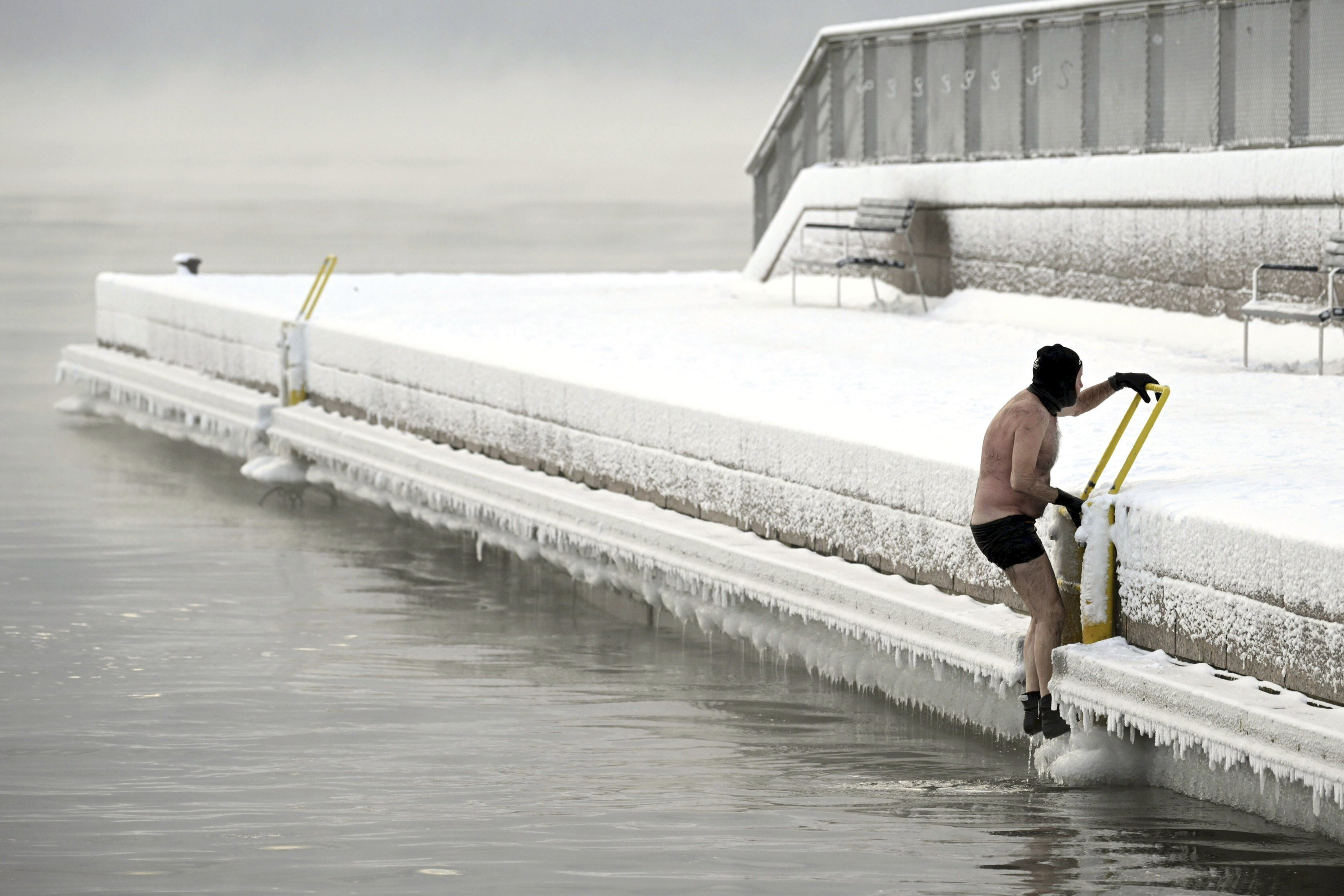 Finland And Sweden Record Coldest Temperatures Of The Winter Clacton   Ba6932fbd4e14c9dafe88a0811d45bf6 