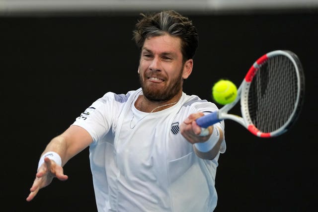 Cameron Norrie hits a forehand