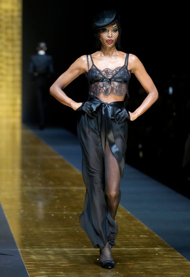 Naomi Campbell looks striking on Dolce & Gabbana runway at Milan