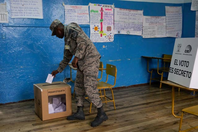 Ecuadorians vote in referendum to approve toughening fight against ...