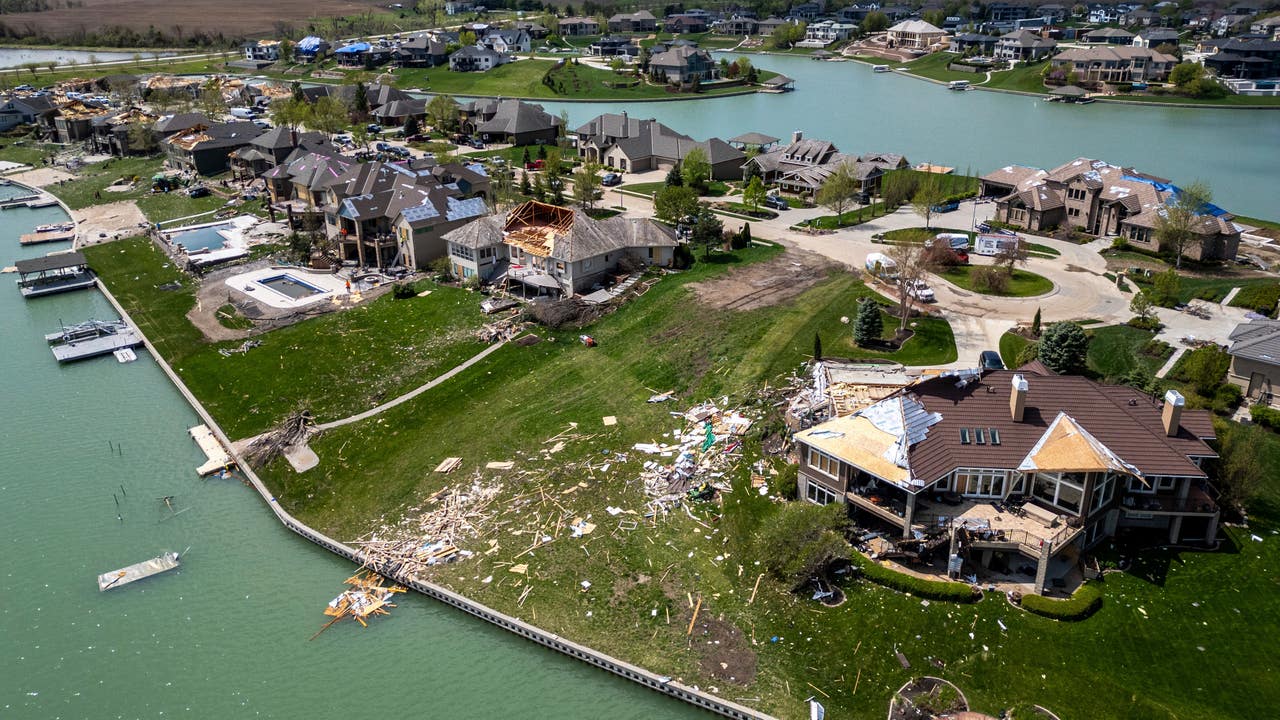 Tornadoes kill three in Oklahoma as state of emergency declared in 12 ...