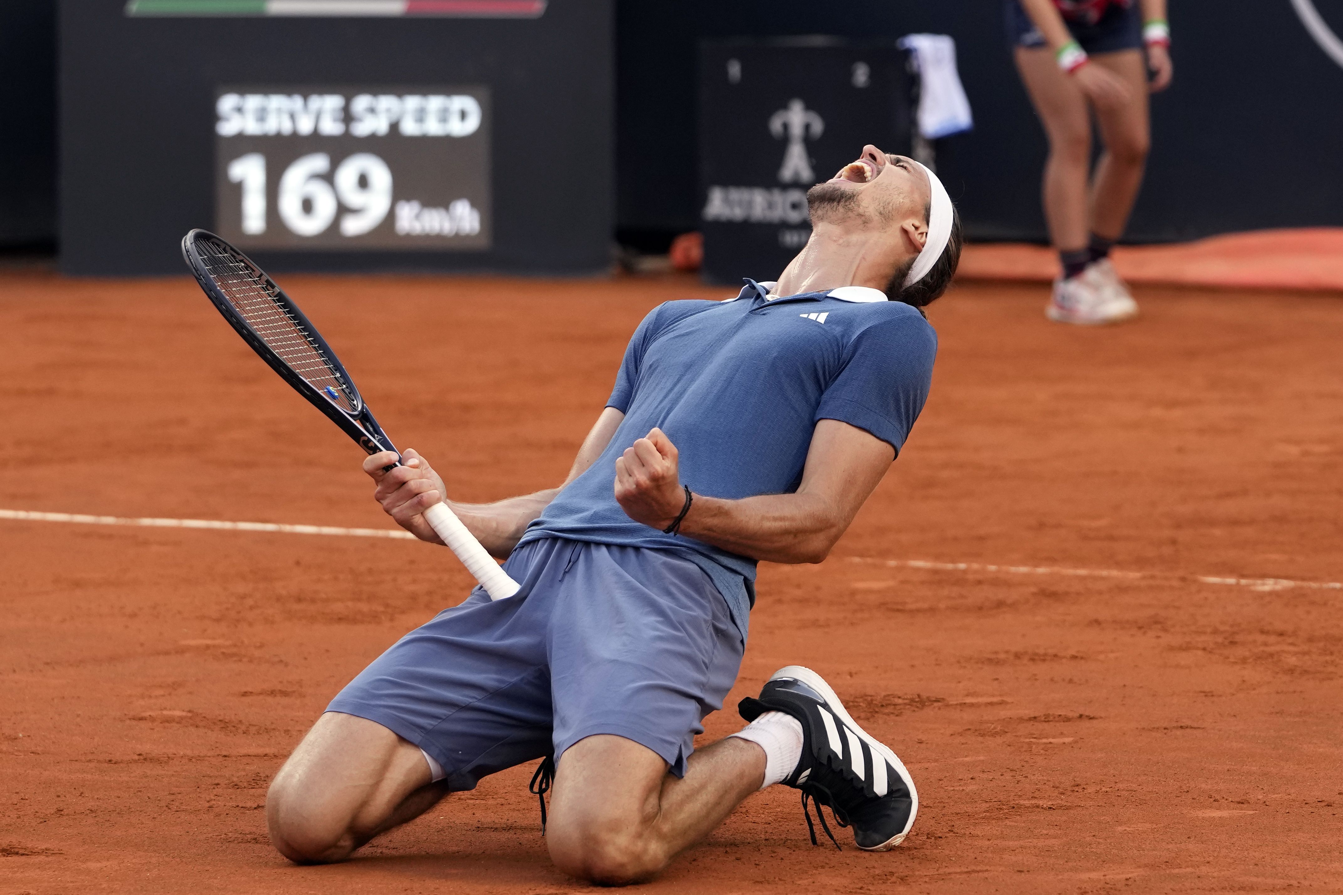 Alexander Zverev Wins Italian Open With Victory Over Nicolas Jarry ...