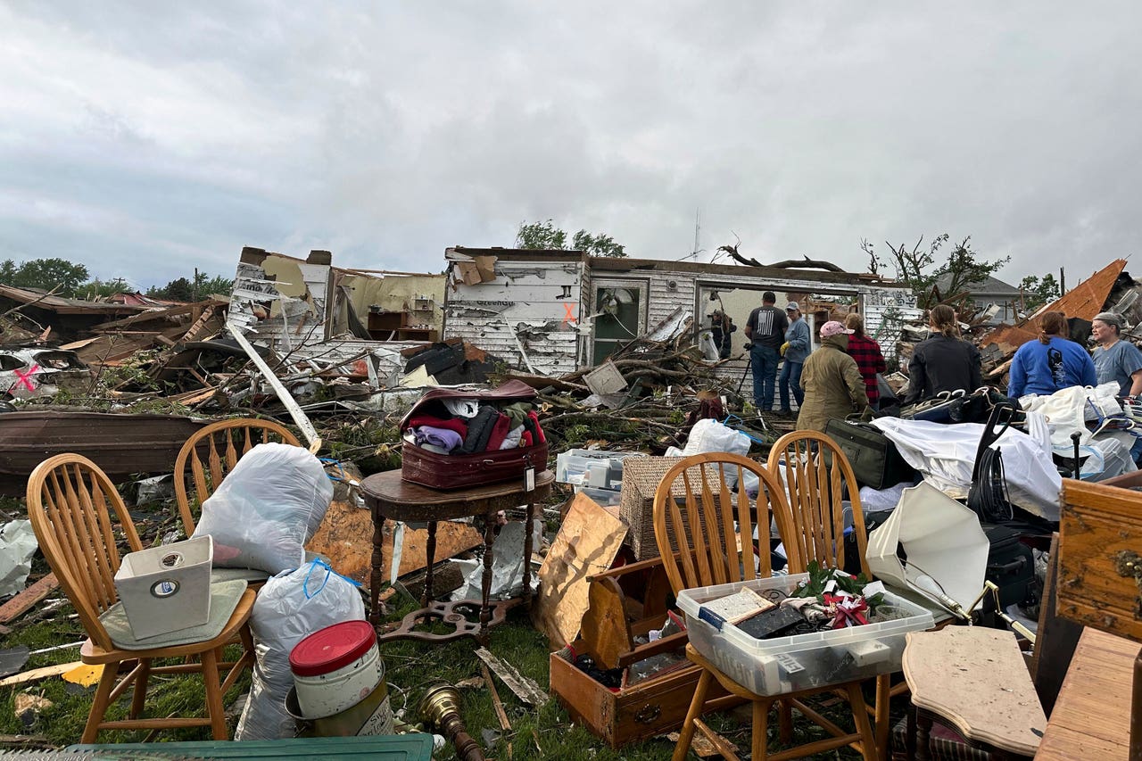 Multiple deaths confirmed from a tornado in Iowa Hampshire Chronicle