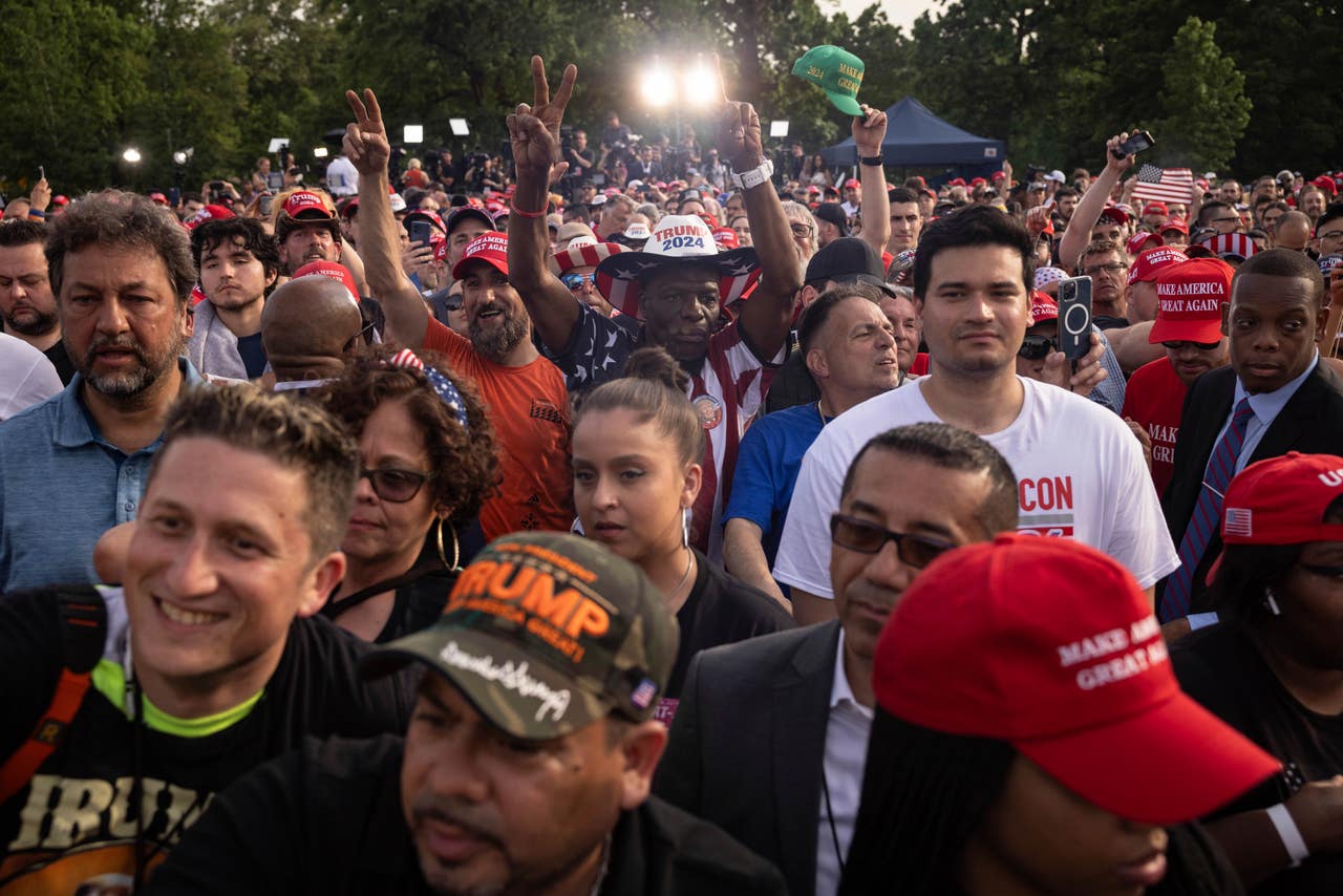 Donald Trump Holds A Rally In The South Bronx In Bid To Woo Home Town 