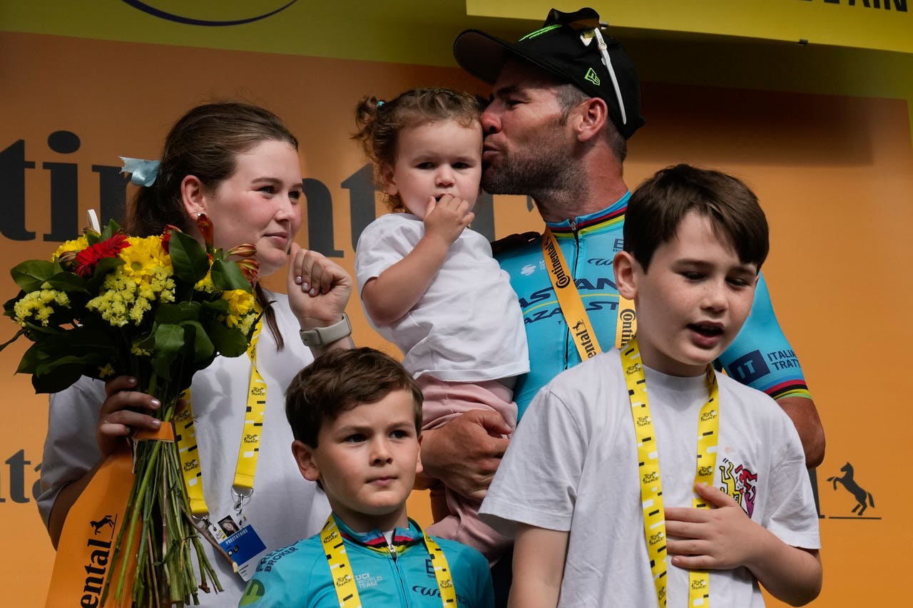 Peta Cavendish says way husband Mark broke Tour de France record was