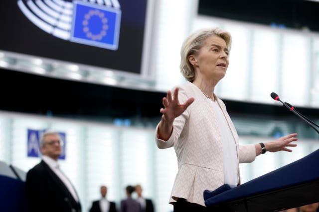 Ms von der Leyen addresses the parliament ahead of the vote