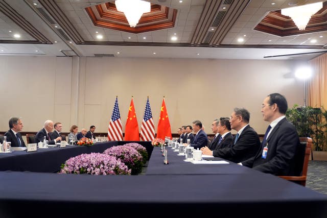 Joe Biden and Xi Jinping during their bilateral meeting in Lima