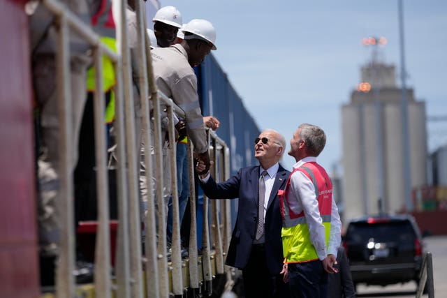 President Joe Biden and Chief Operating Officer of Lobito Atlantic Railway Nicolas Gregoire