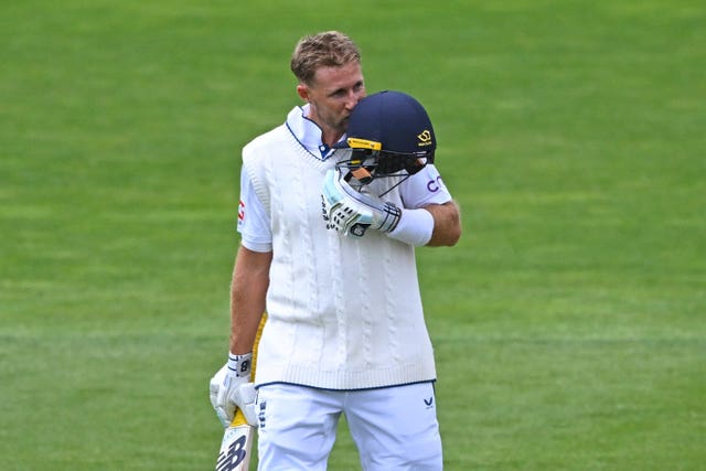 Joe Root kisses his helmet to celebrate another century in New Zealand 