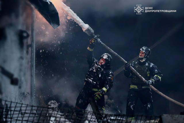 Firefighters putting out a fire in Dnipropetrovsk