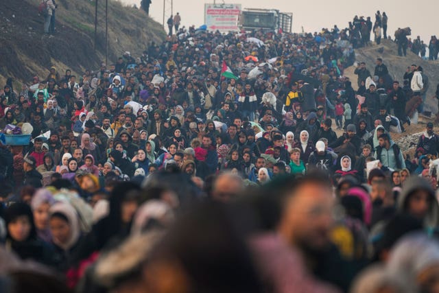 Tens of thousands of people return home