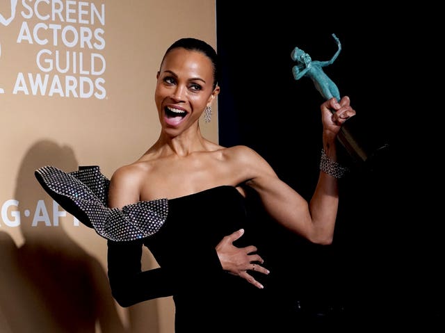 Zoe Saldana with her SAG award