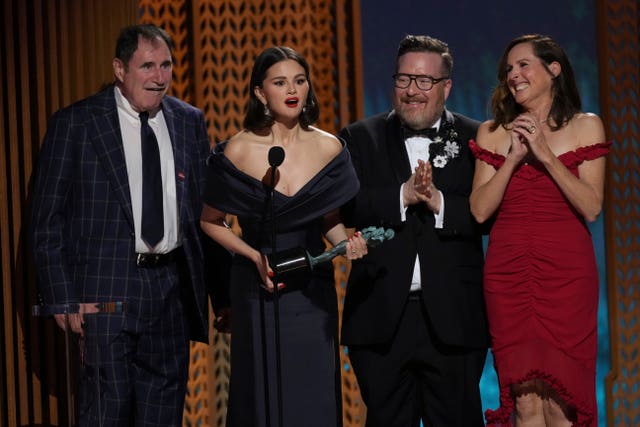 Richard Kind, from left, Selena Gomez, Michael Cyril Creighton, and Molly Shannon accept the award for outstanding performance by an ensemble in a comedy series for Only Murders In The Building