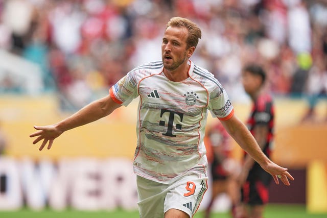 Bayern Munich’s Harry Kane celebrates after scoring his side’s second goal against Flamengo during the Club World Cup round of 16 soccer match between CR Flamengo and Bayern Munich in Miami Gardens, Fla., Sunday, June 29, 2025