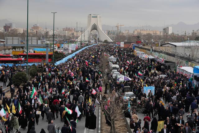 Thousands rally in Iran